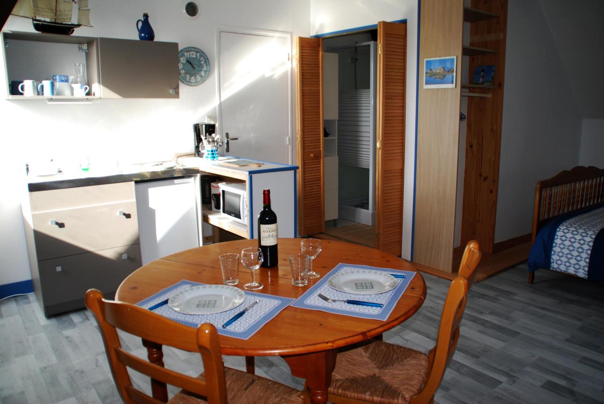 Studio Meuble Jacynthe Proche Le Havre - Etretat - Honfleur Saint-Romain-de-Colbosc Екстериор снимка