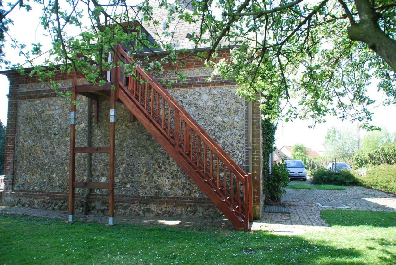 Studio Meuble Jacynthe Proche Le Havre - Etretat - Honfleur Saint-Romain-de-Colbosc Екстериор снимка
